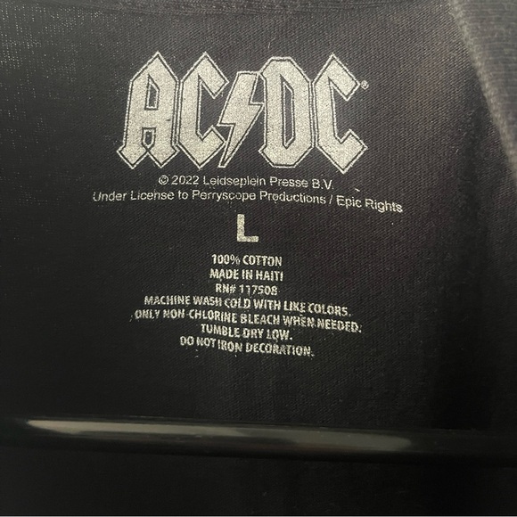 ACDC Unisex Tshirt - Picture 3 of 4